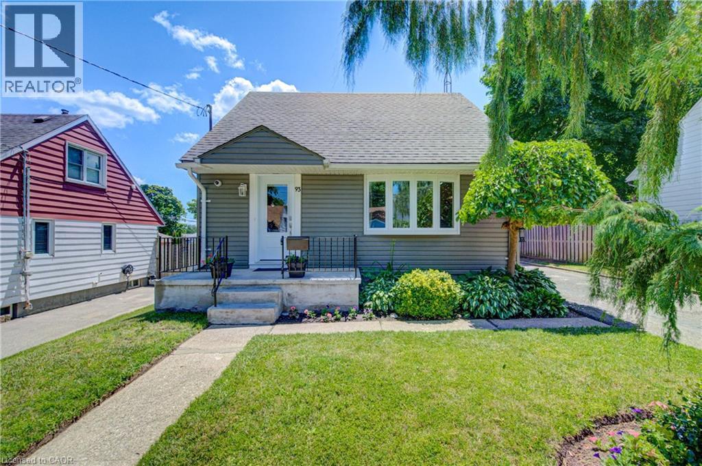 93 STEWART Avenue - 1