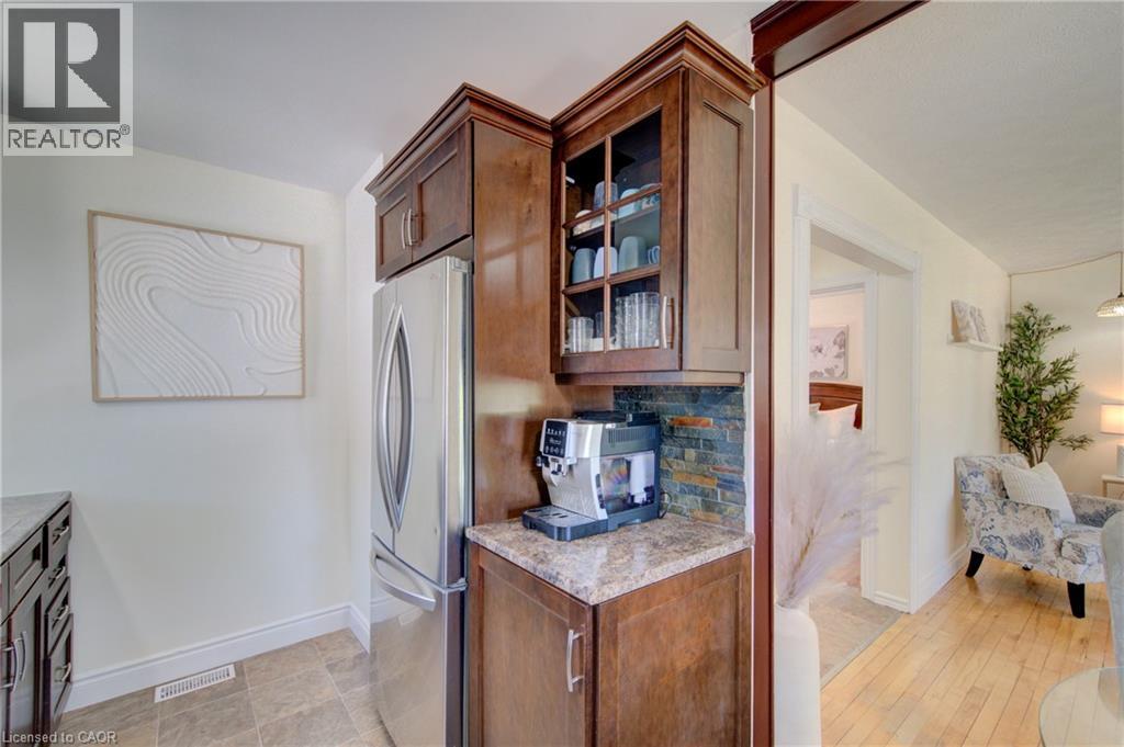 93 STEWART Avenue - 14