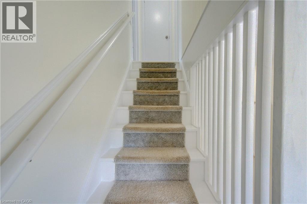 93 STEWART Avenue - 19