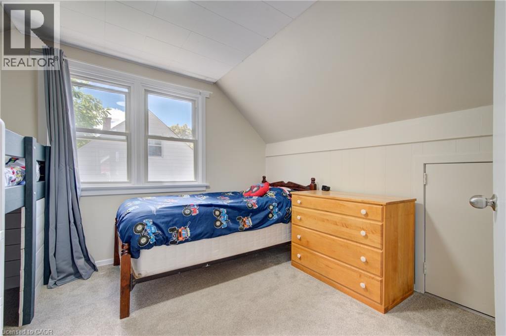 93 STEWART Avenue - 22