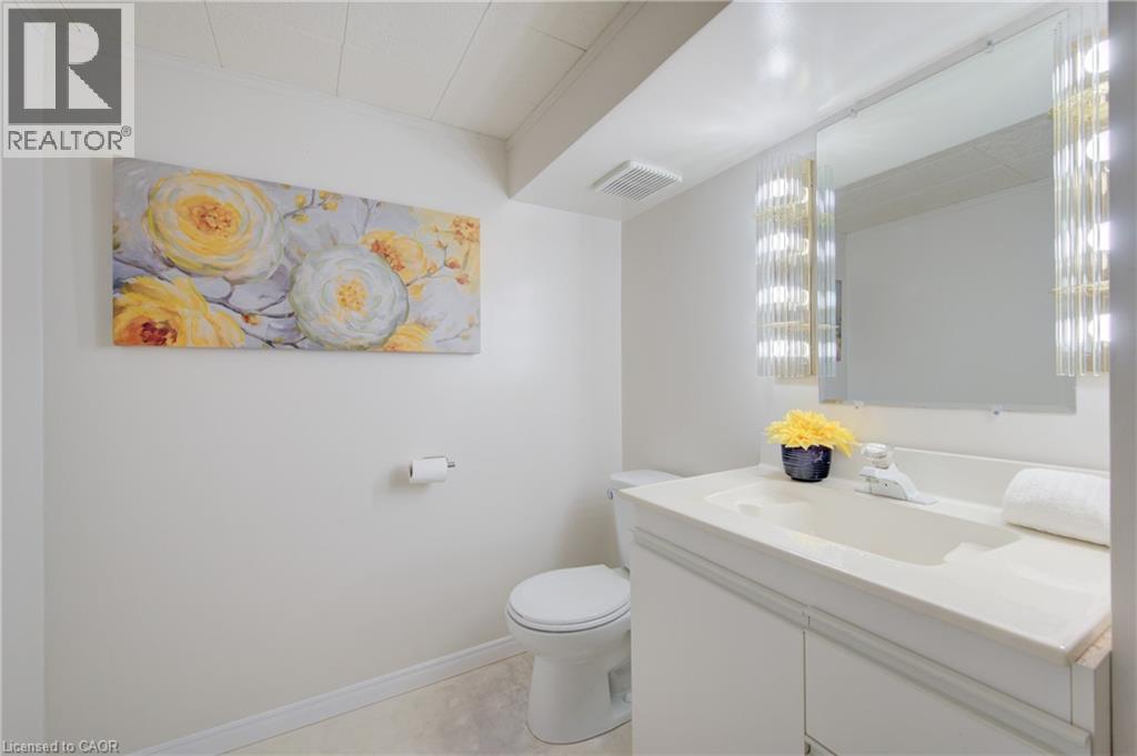 93 STEWART Avenue - 29