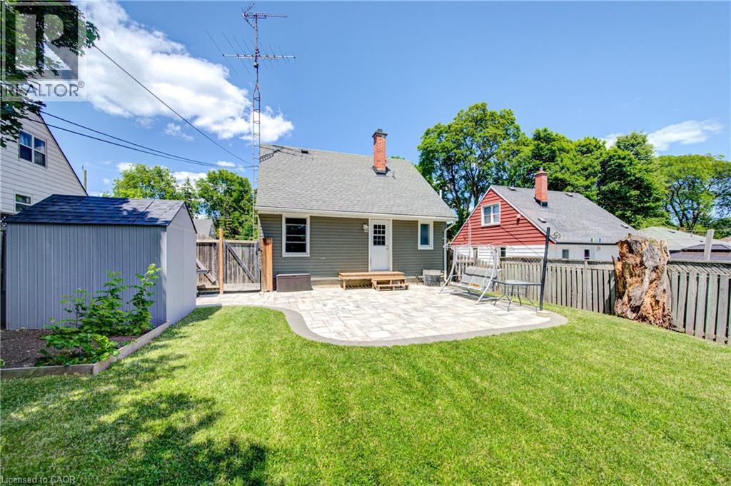 93 STEWART Avenue - 30