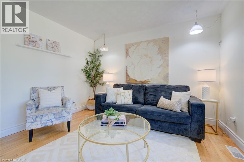 93 STEWART Avenue - 6