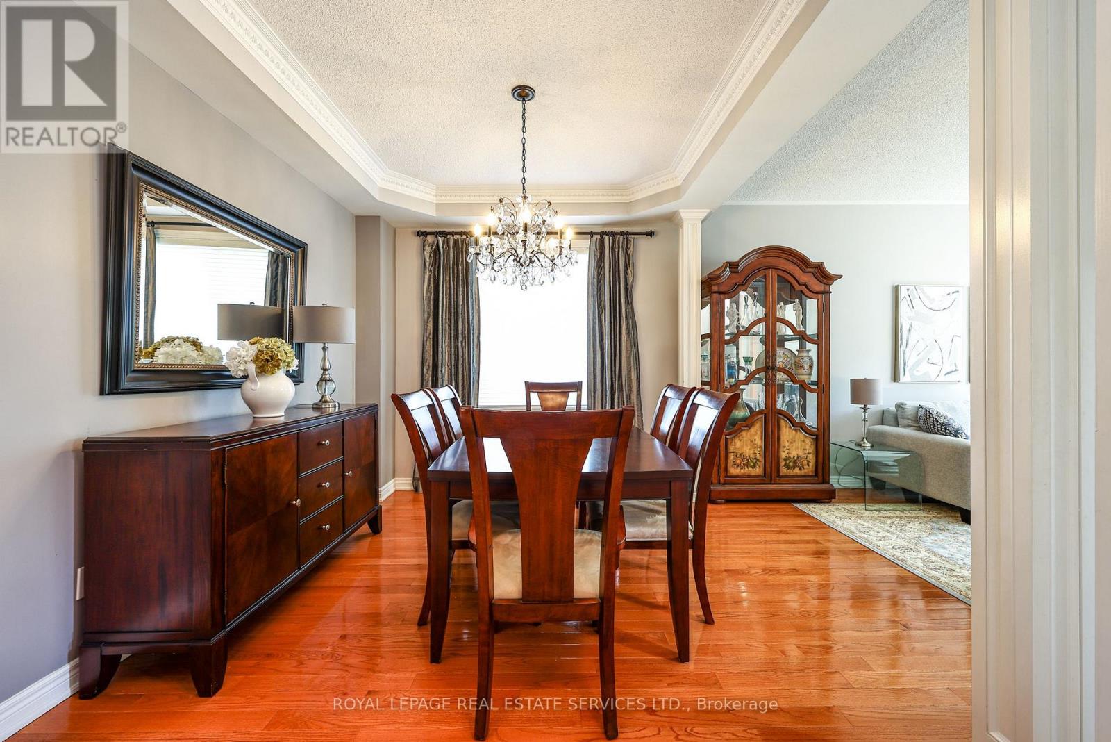 140 HUMBER FOREST COURT - 13