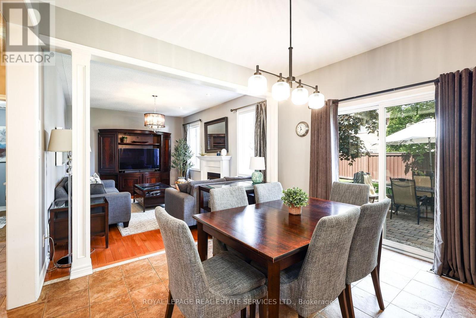 140 HUMBER FOREST COURT - 18