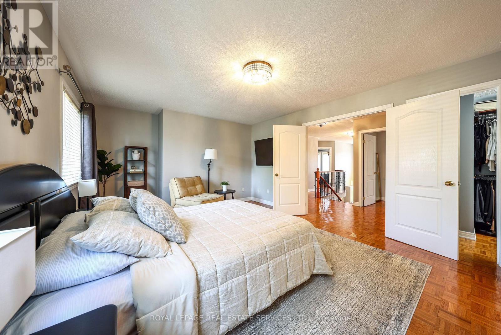 140 HUMBER FOREST COURT - 26