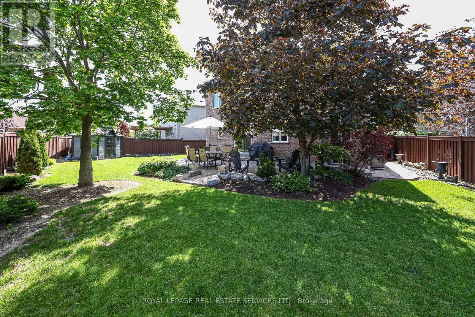 140 HUMBER FOREST COURT - 37