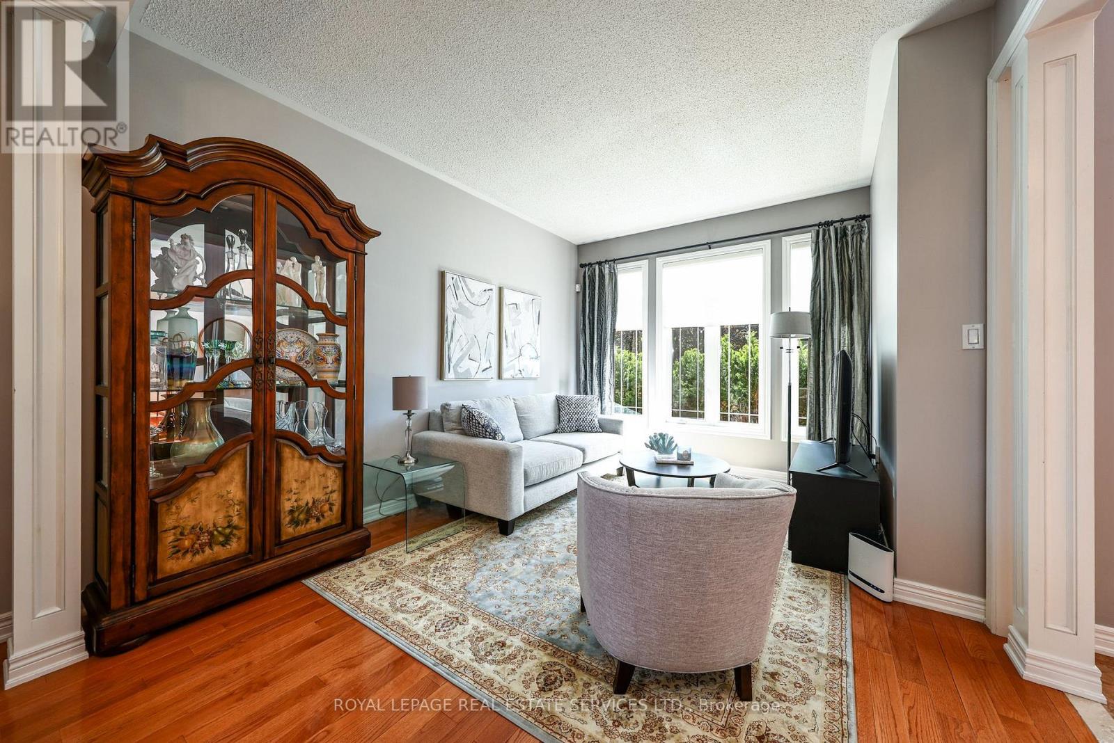 140 HUMBER FOREST COURT - 8