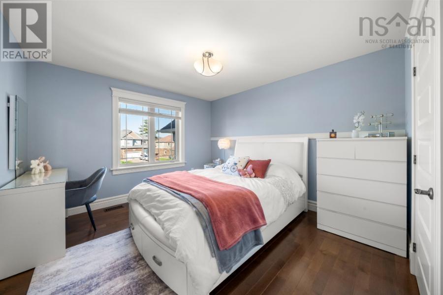 82 Sedgewick Place - 24