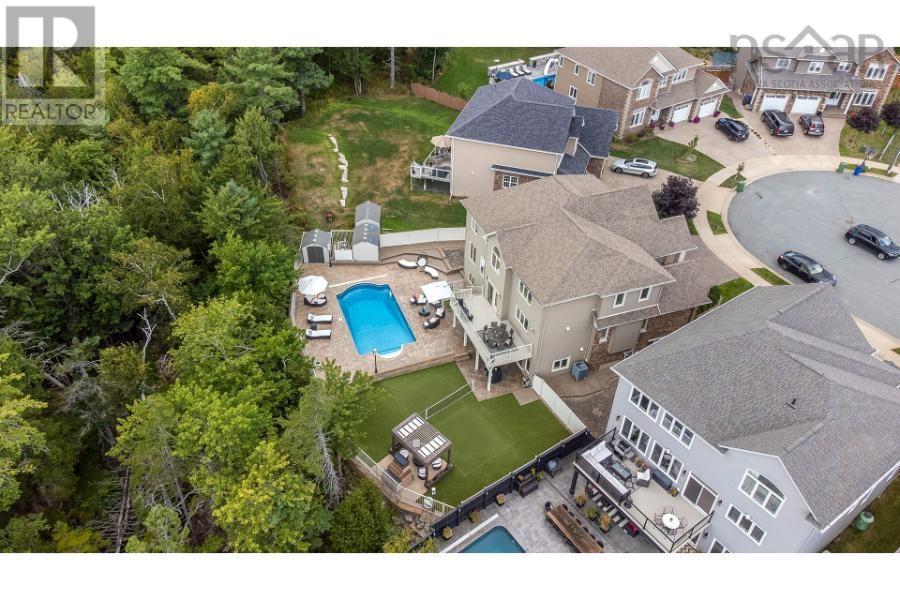 82 Sedgewick Place - 3