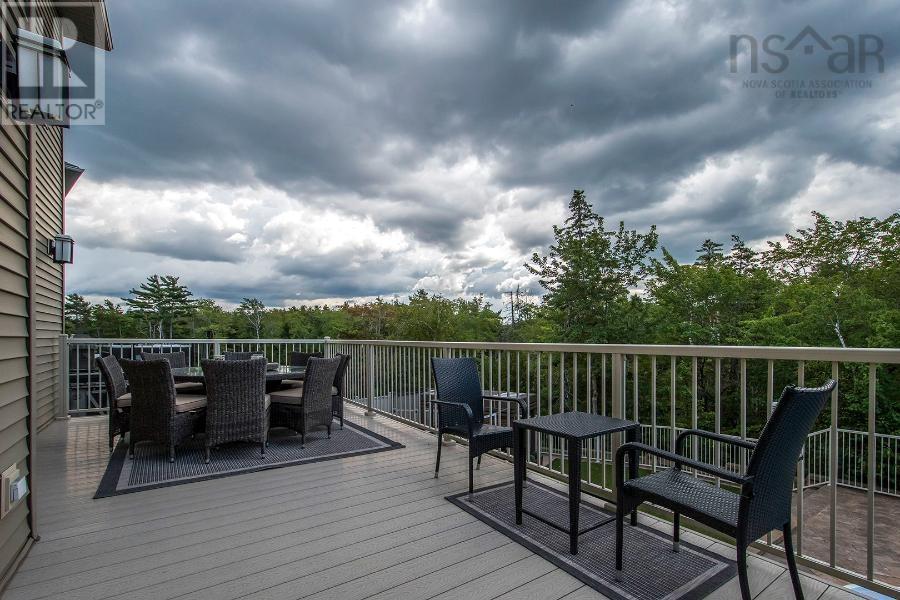 82 Sedgewick Place - 48