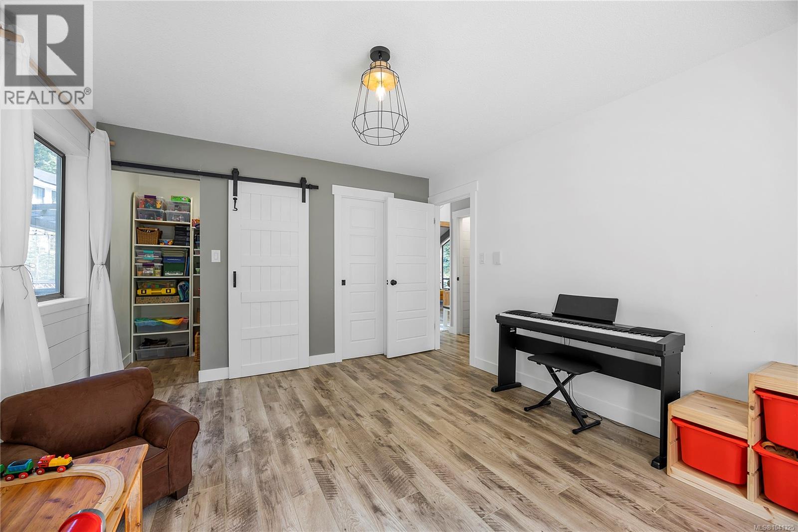 1475 Georgina Rd - 15