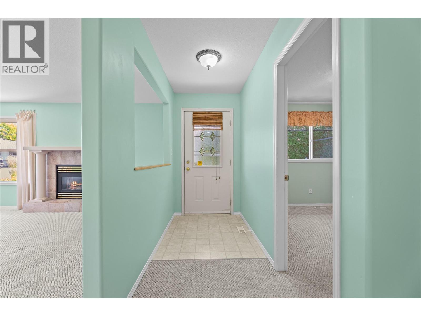 29 111 Harbourfront Drive Northwest, Salmon Arm