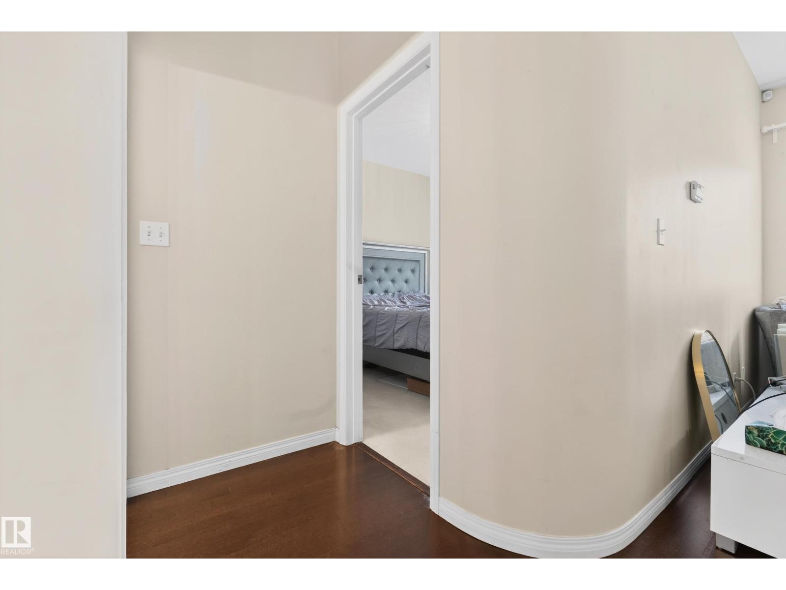 #226 4304 139 AV NW - 18