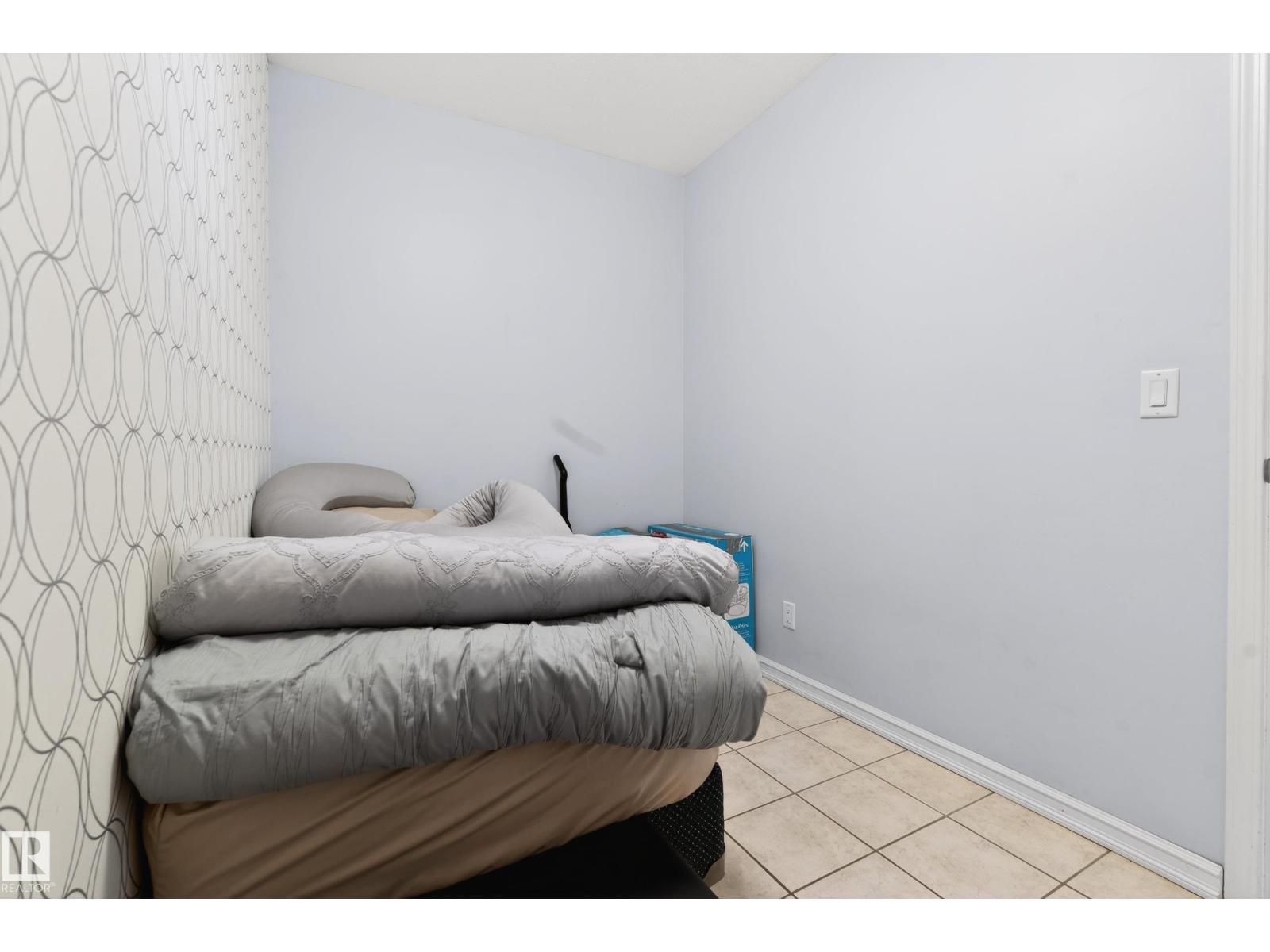 #226 4304 139 AV NW - 25