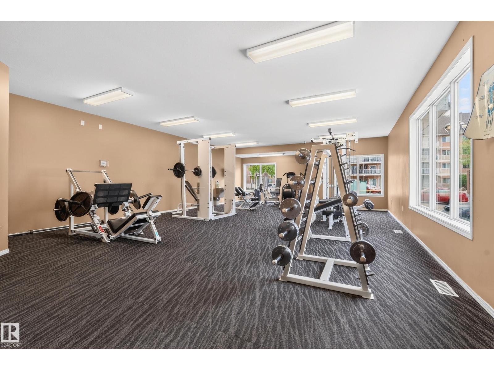 #226 4304 139 AV NW - 35