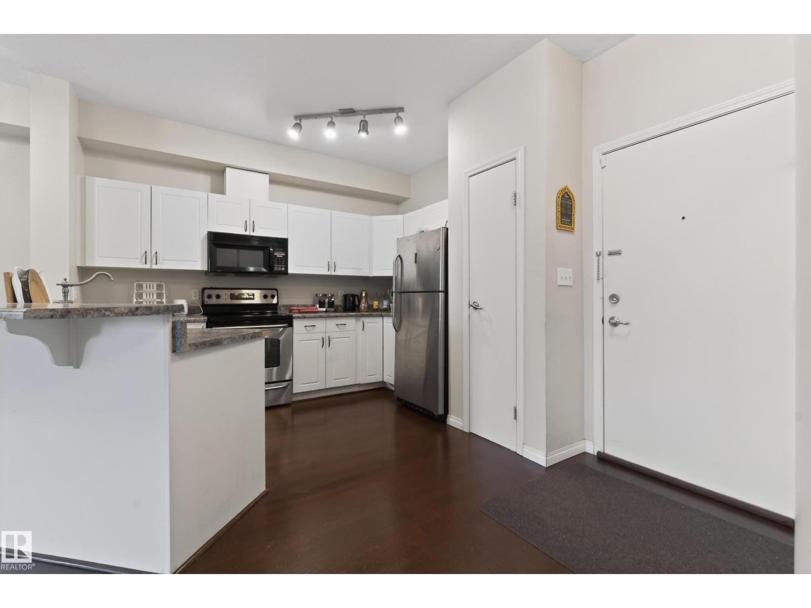 #226 4304 139 AV NW - 6