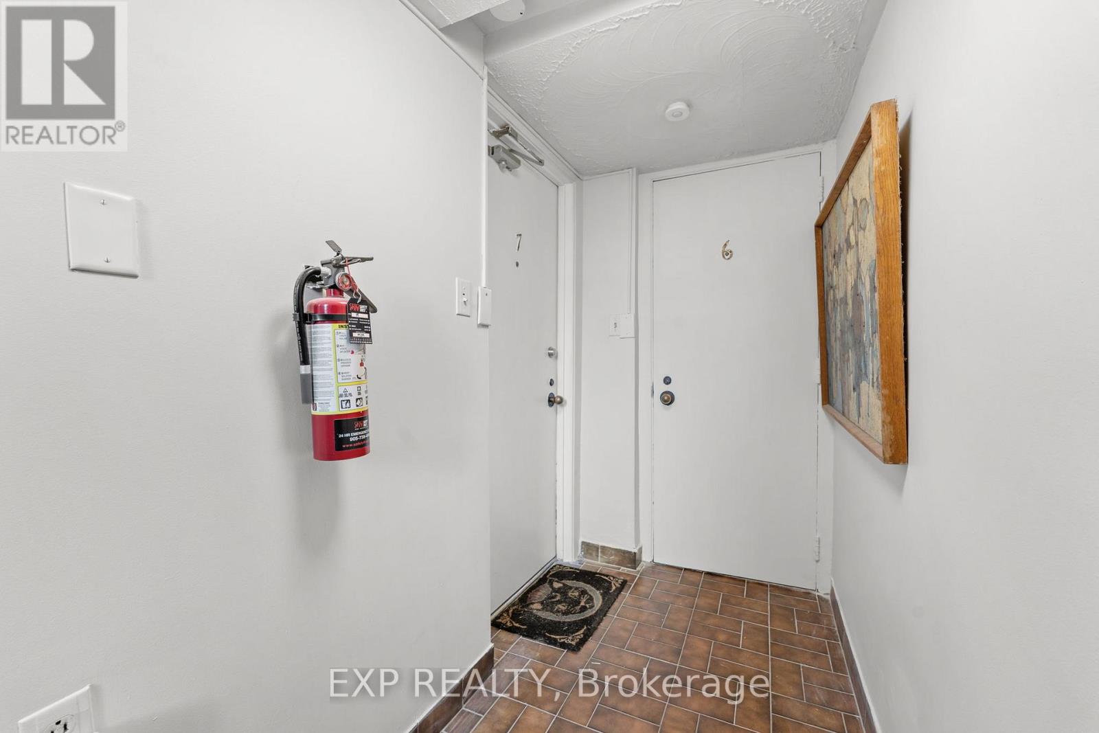 354 ANNETTE STREET - 17