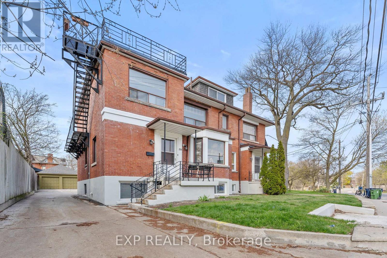 354 ANNETTE STREET - 3