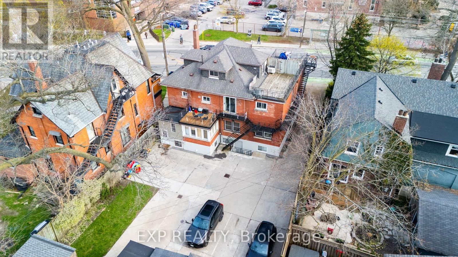 354 ANNETTE STREET - 31