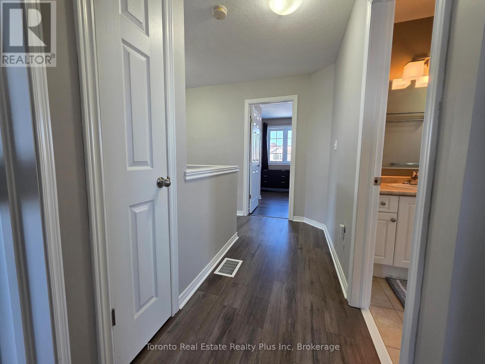 16 TALON DRIVE - 27