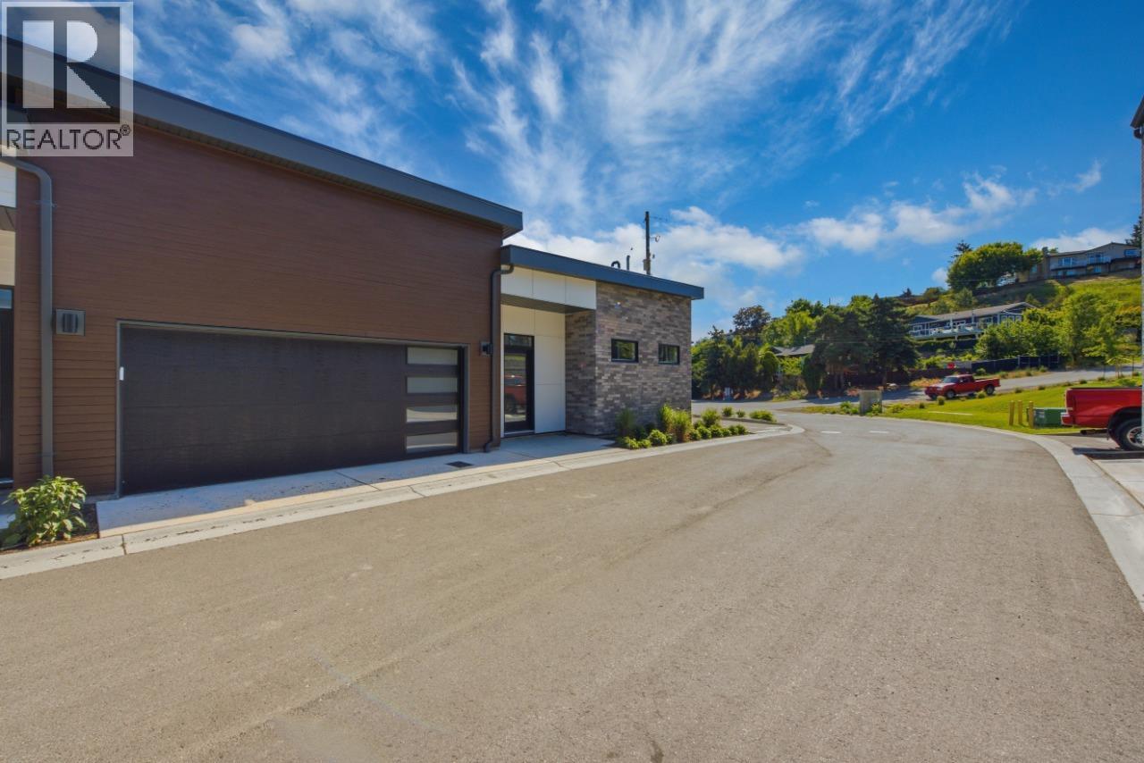 #29 7599 Klinger Road - 36