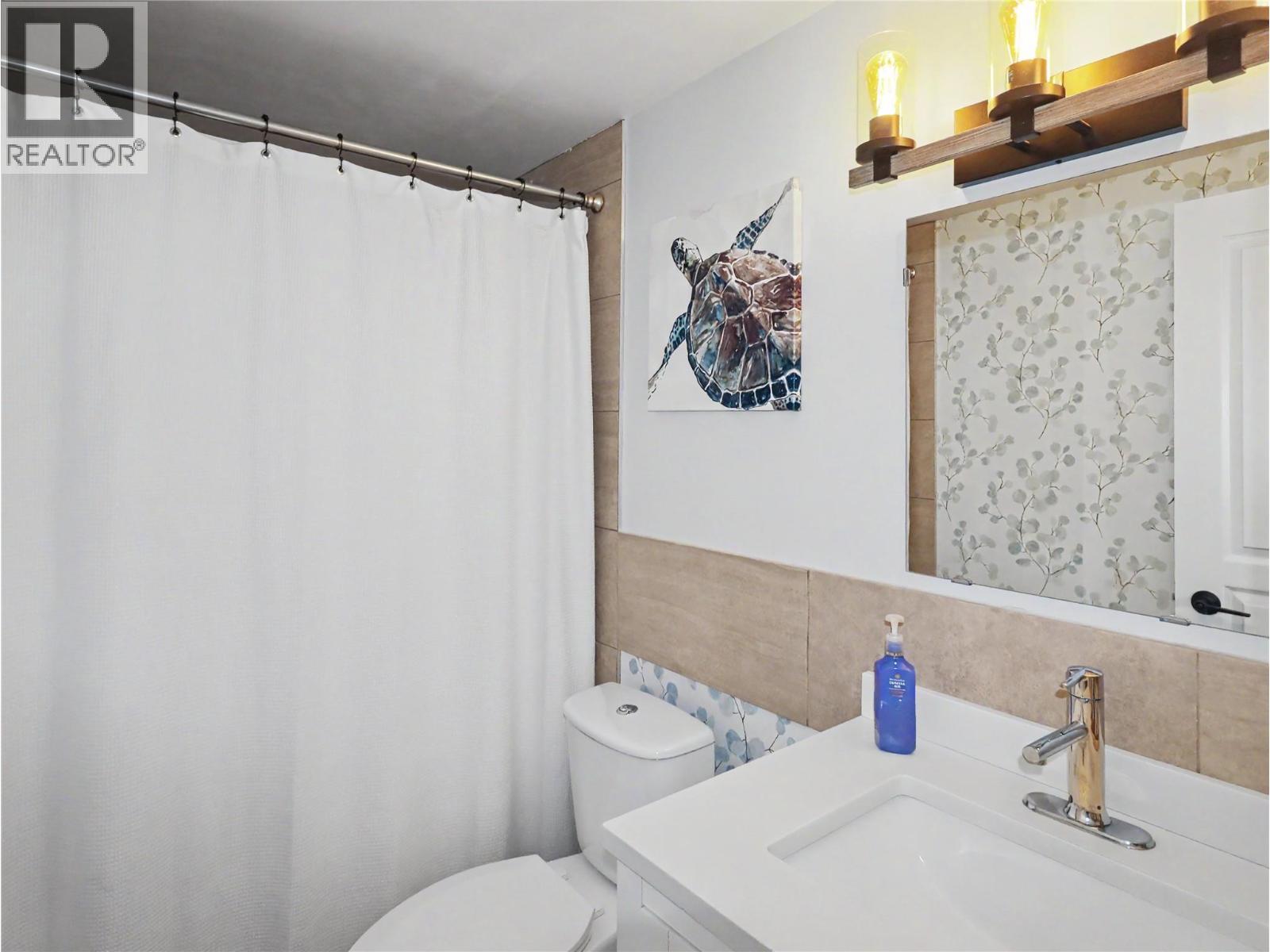 #1 668 75TH Avenue - 6