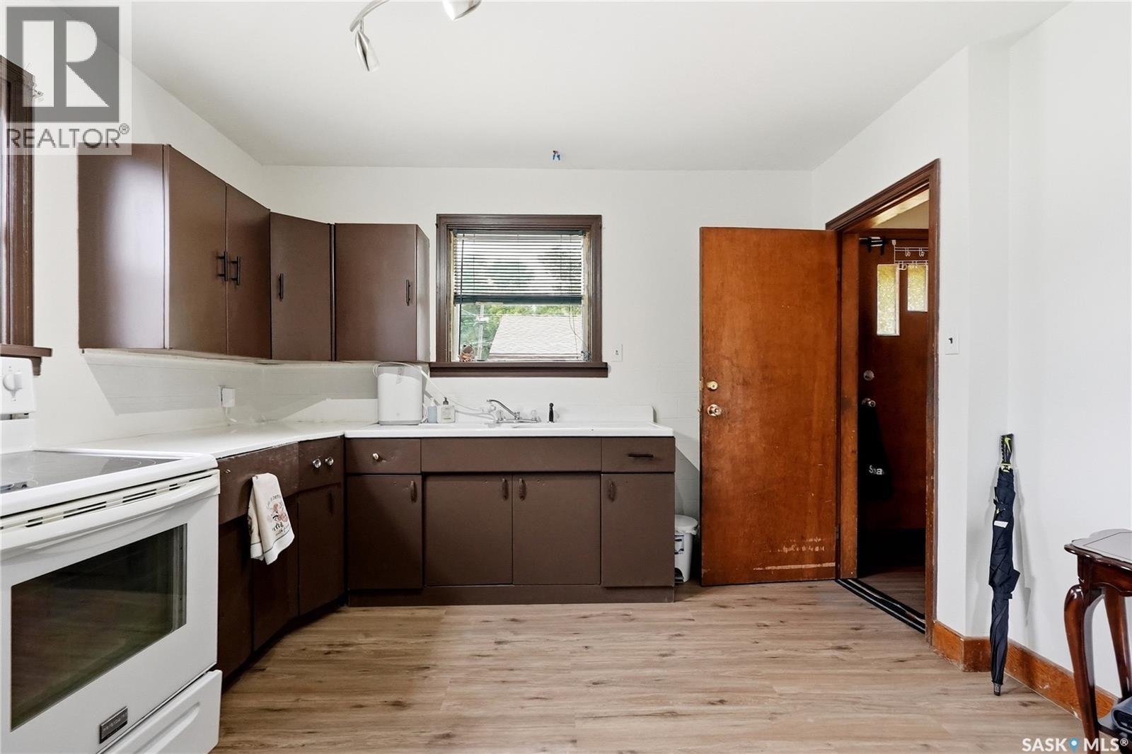 1701 C AVENUE N - 11