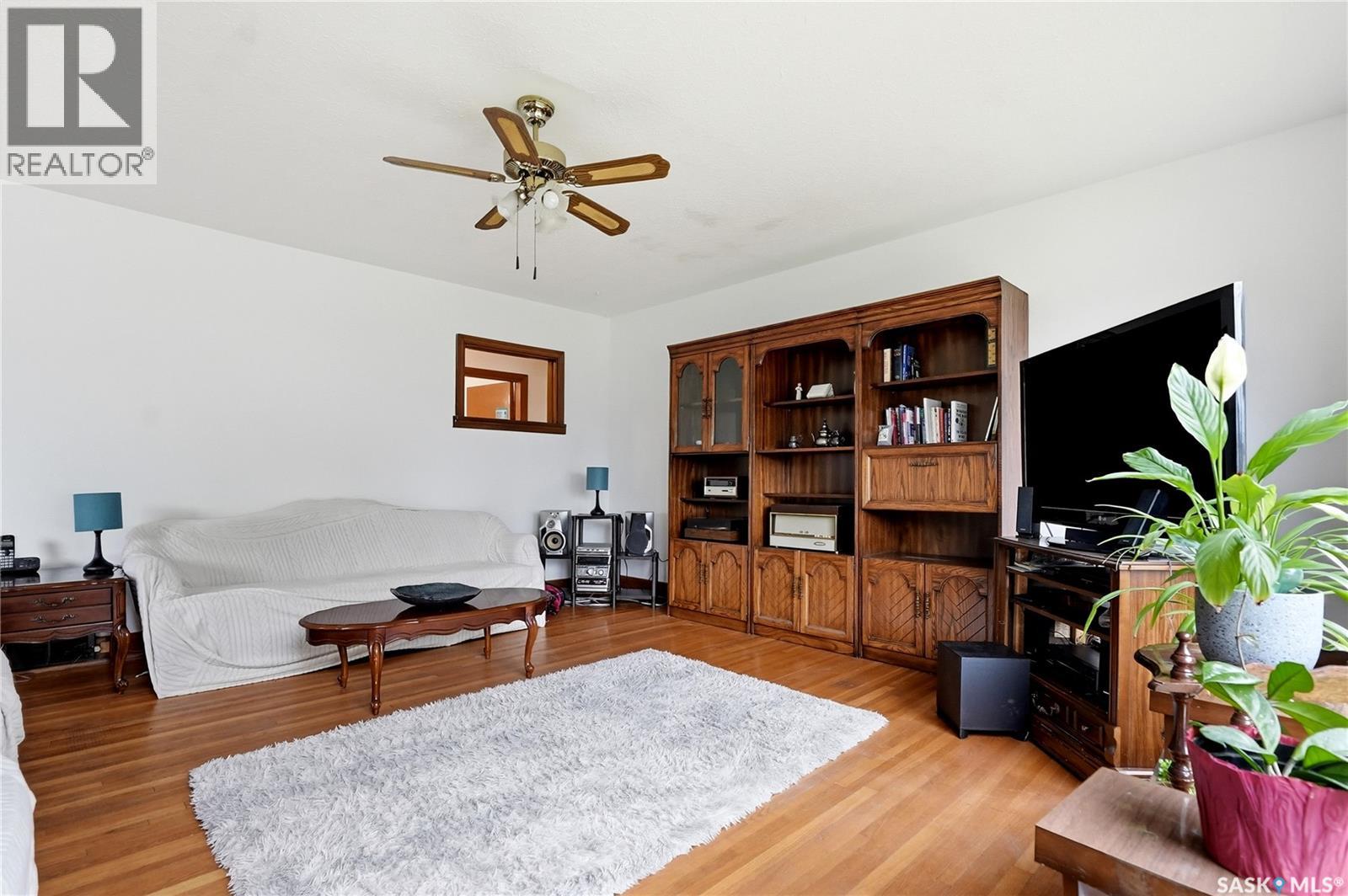 1701 C AVENUE N - 5