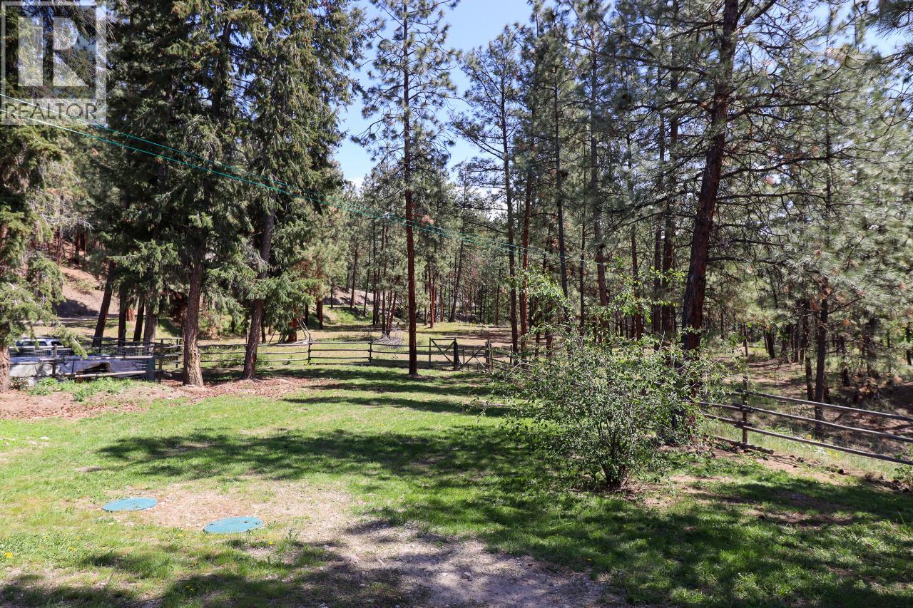 3901 Cottonwood Lane - 48