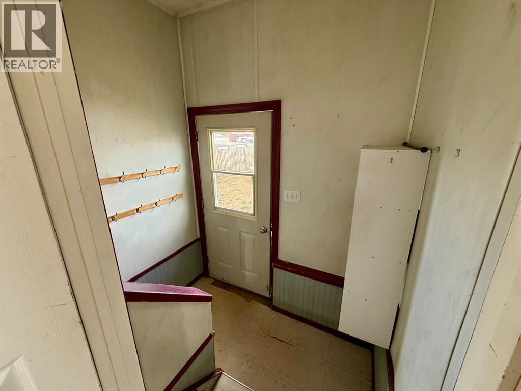 4643 52 Street - 22