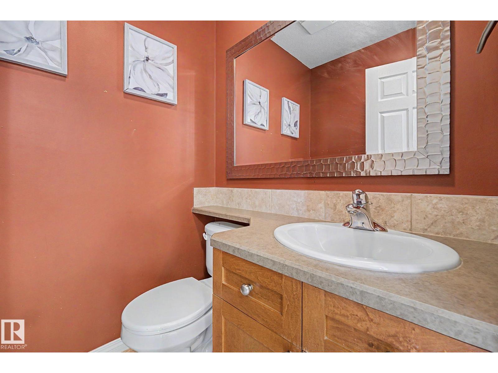 15619 45 ST NW - 20