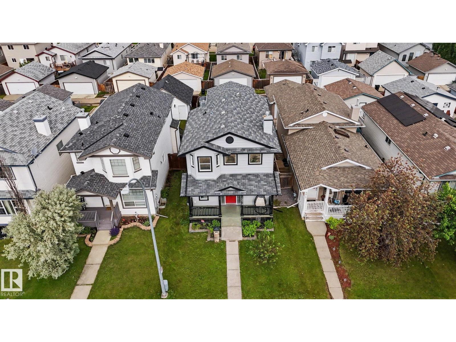 15619 45 ST NW - 56