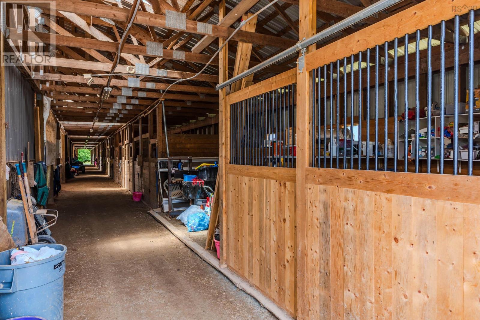 1554 PLEASANT VALLEY Road - 12