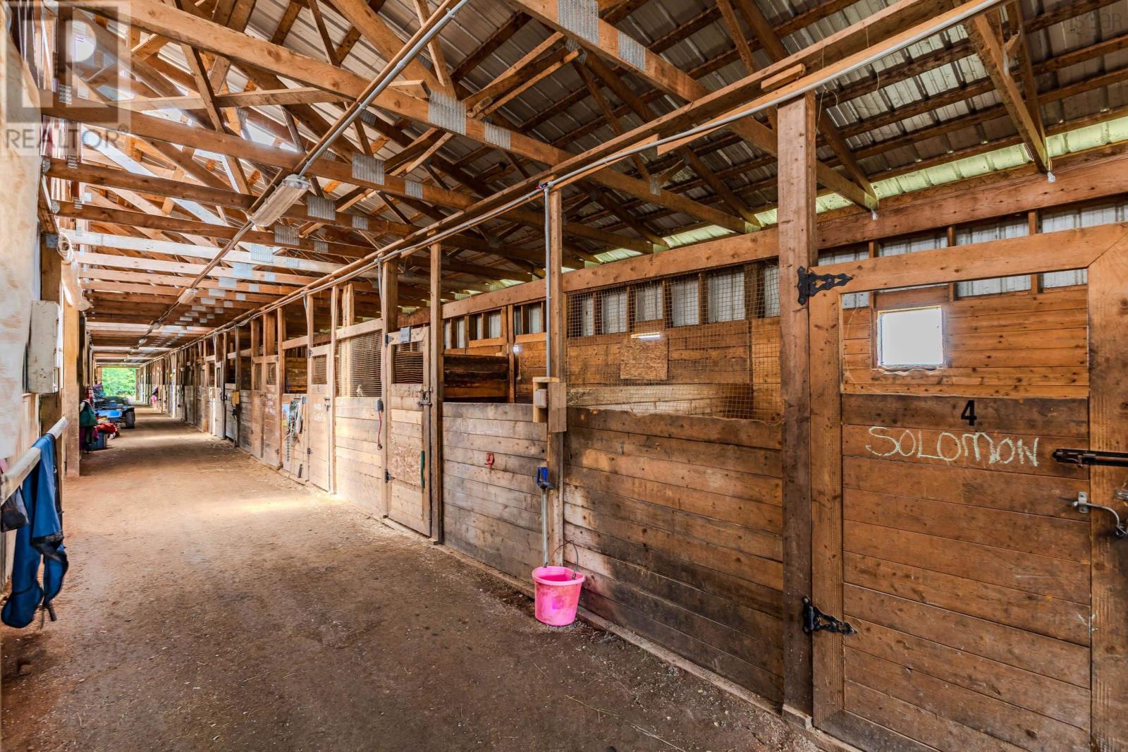 1554 PLEASANT VALLEY Road - 14