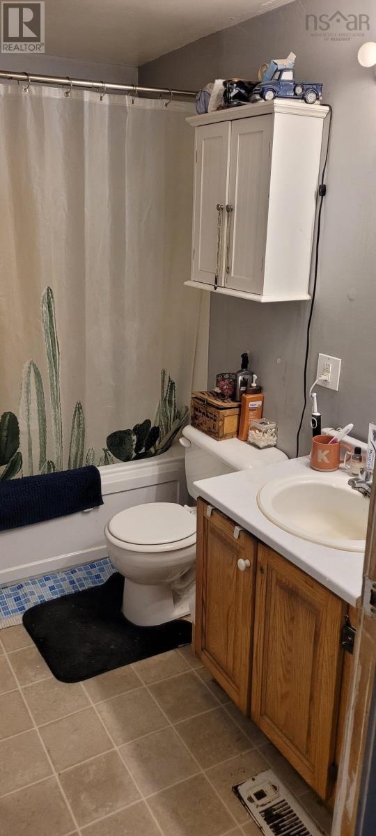 1554 PLEASANT VALLEY Road - 46