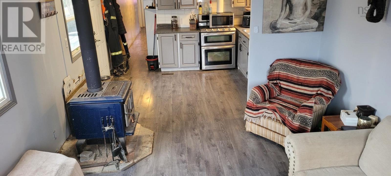 1554 PLEASANT VALLEY Road - 44