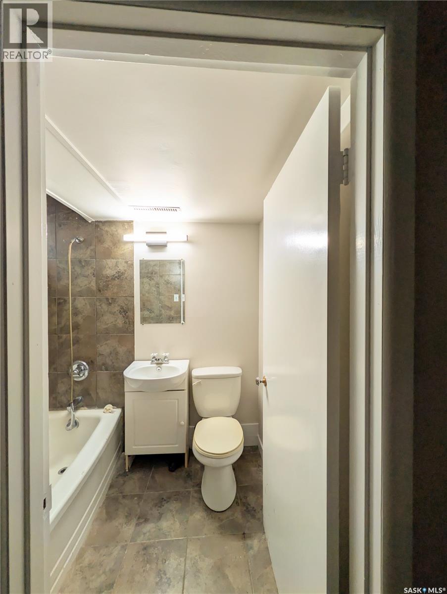 448 6th AVENUE NW - 13