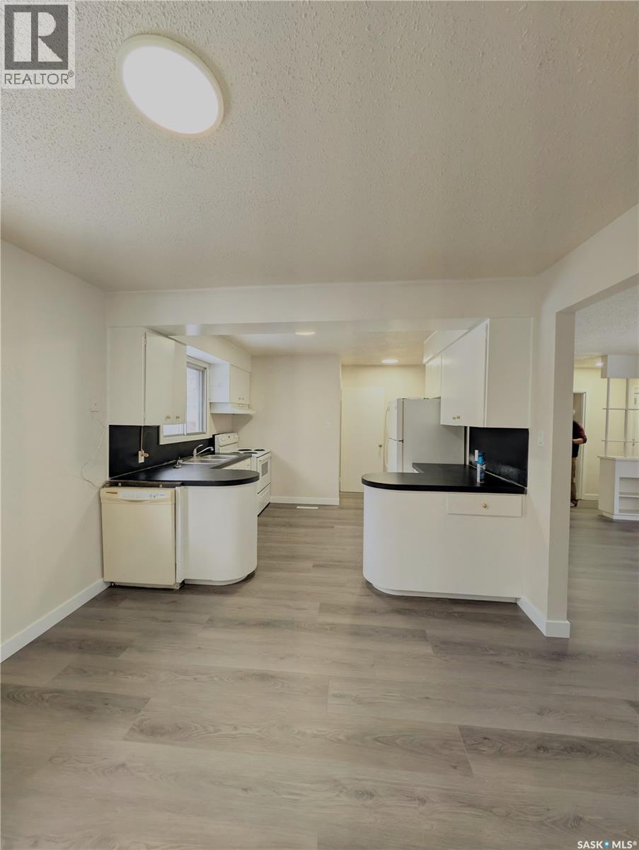 448 6th AVENUE NW - 3