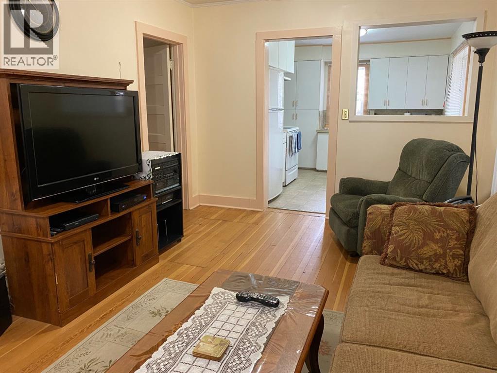 5316 47 Street — photo 6