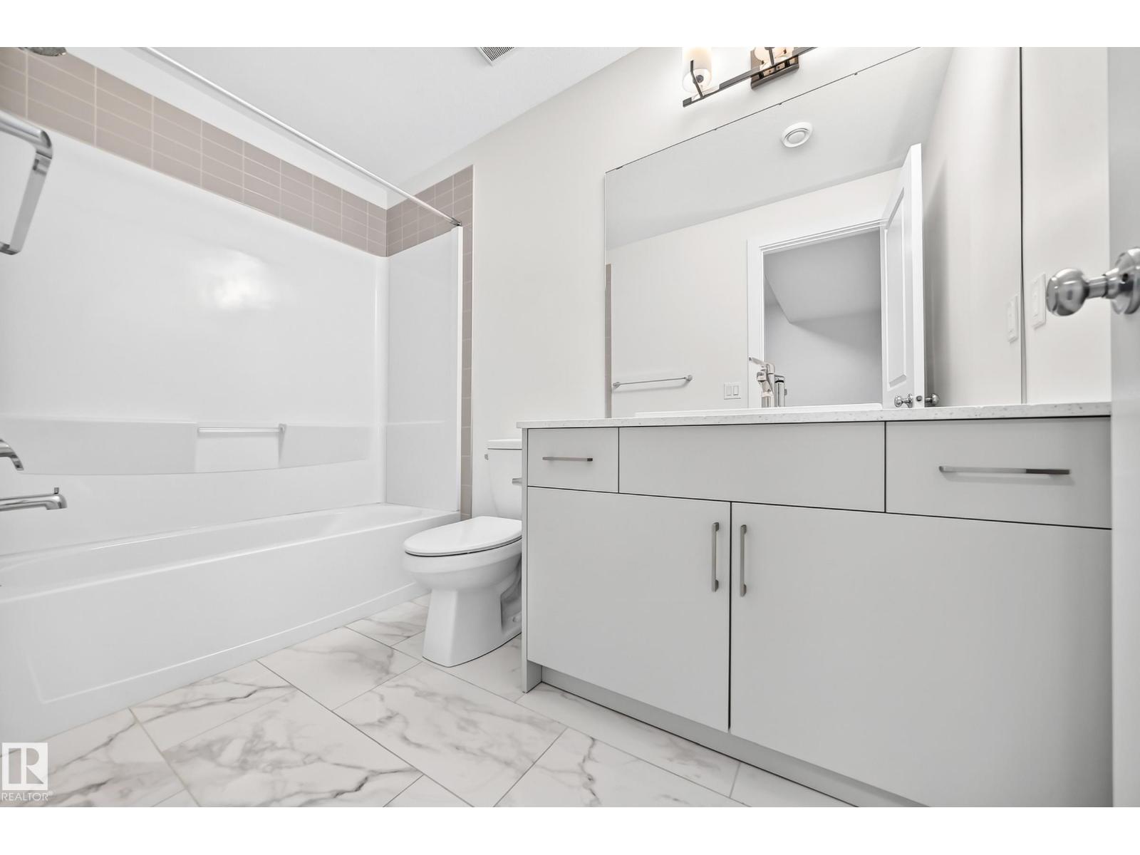 3816 CHRUSTAWKA PL SW - 32