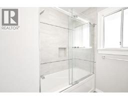 2995 Marcellin Place, Coquitlam, BC V3C6E7 Photo 20