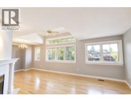 2995 Marcellin Place, Coquitlam, BC V3C6E7 Photo 10