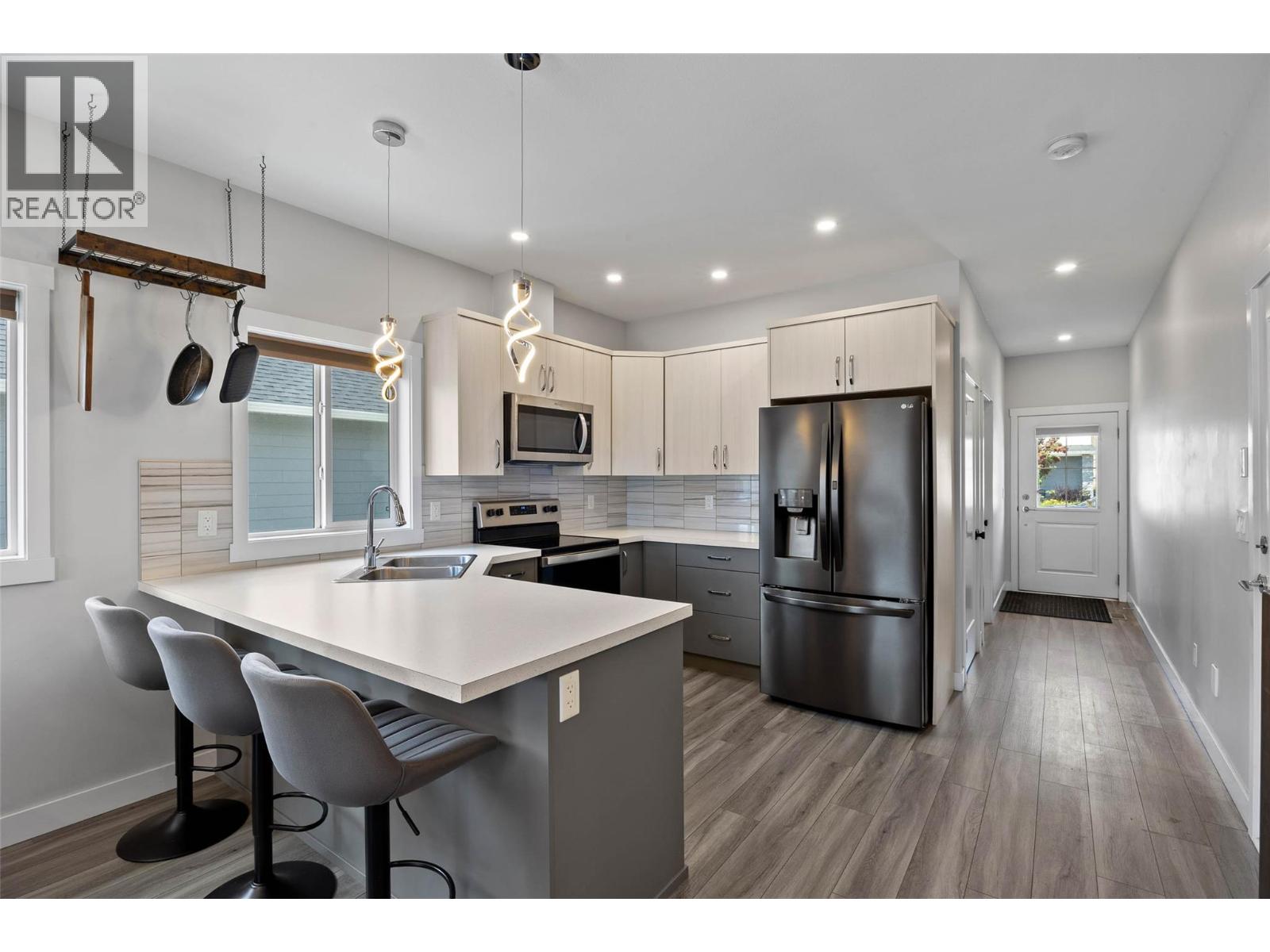 #23 1900 Ord Road - 6