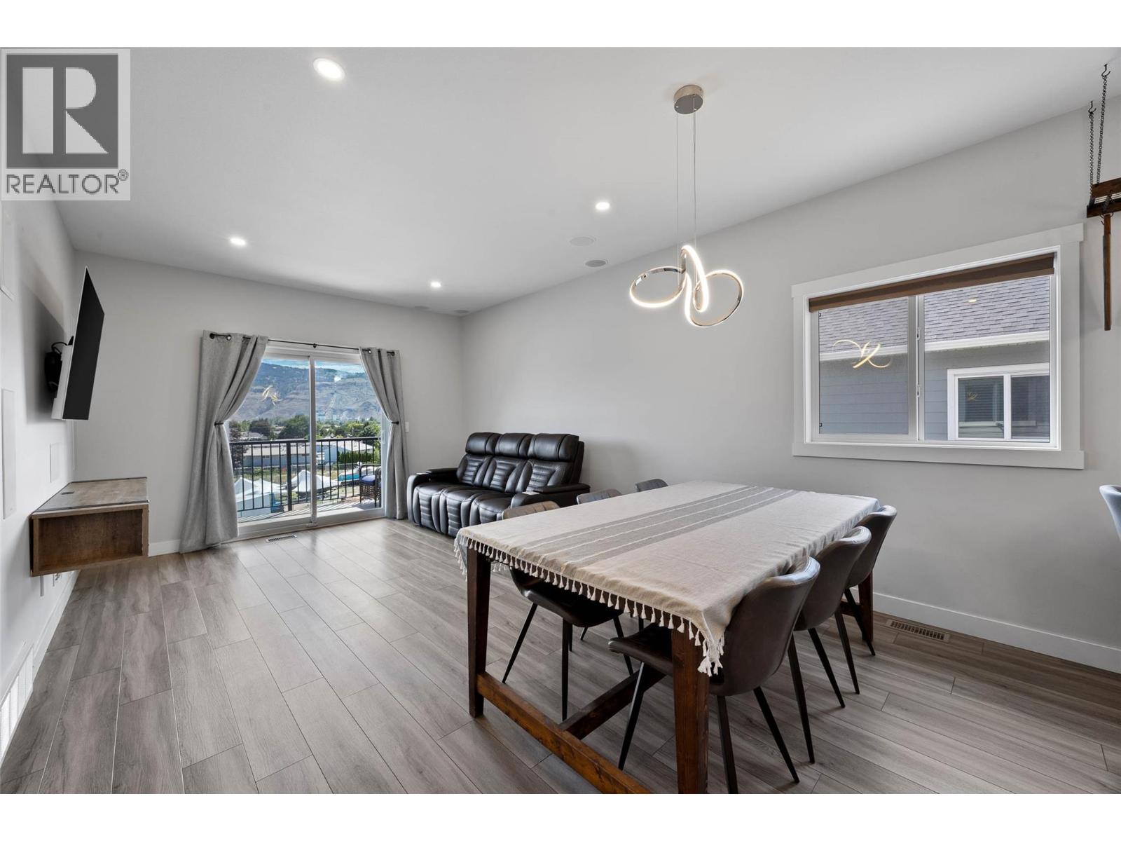 #23 1900 Ord Road - 10