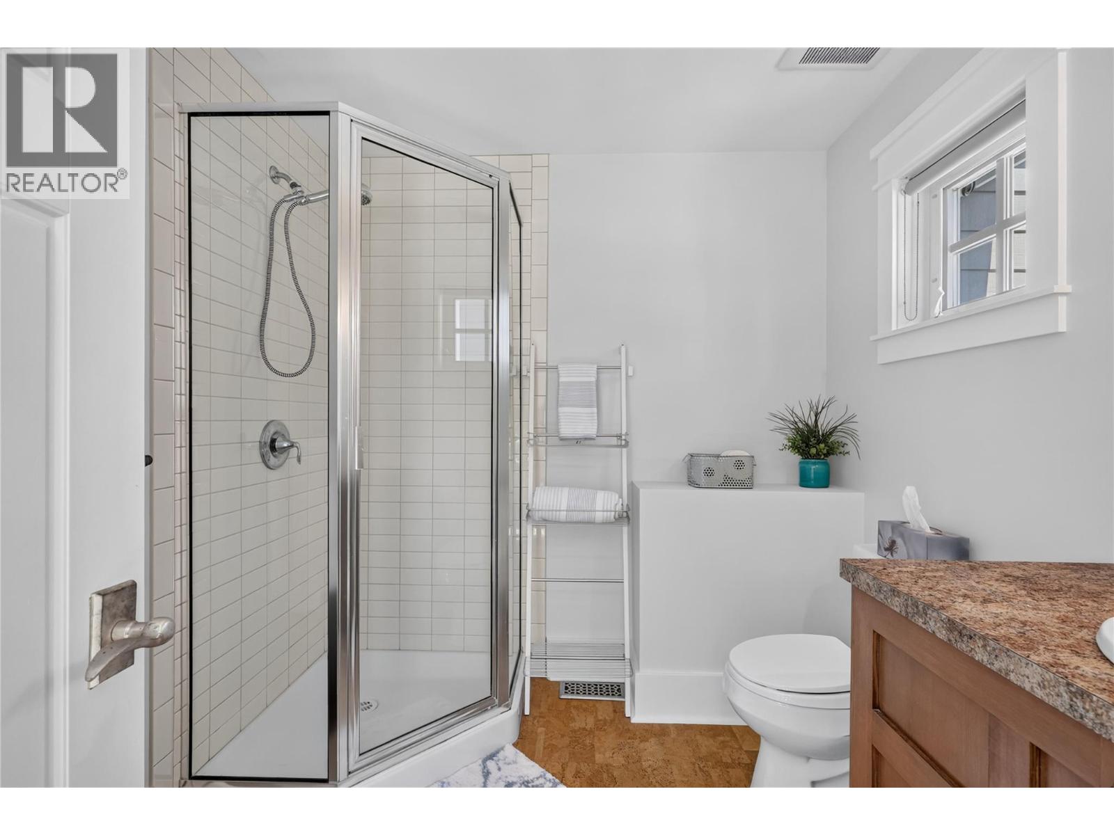 440 Hobson Crescent - 66