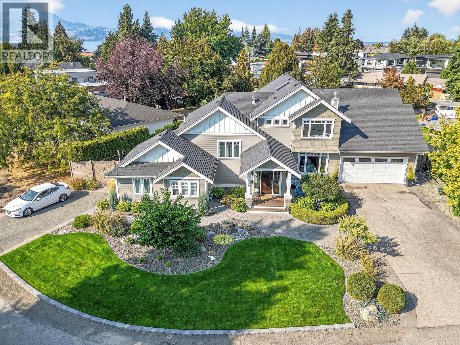 440 Hobson Crescent - 74