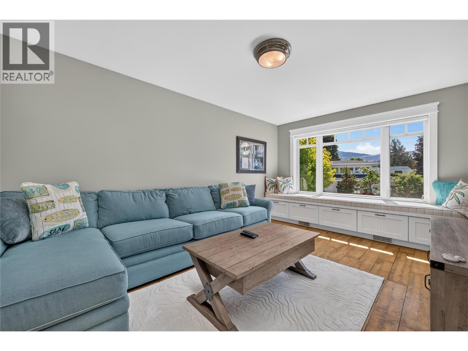 440 Hobson Crescent - 49