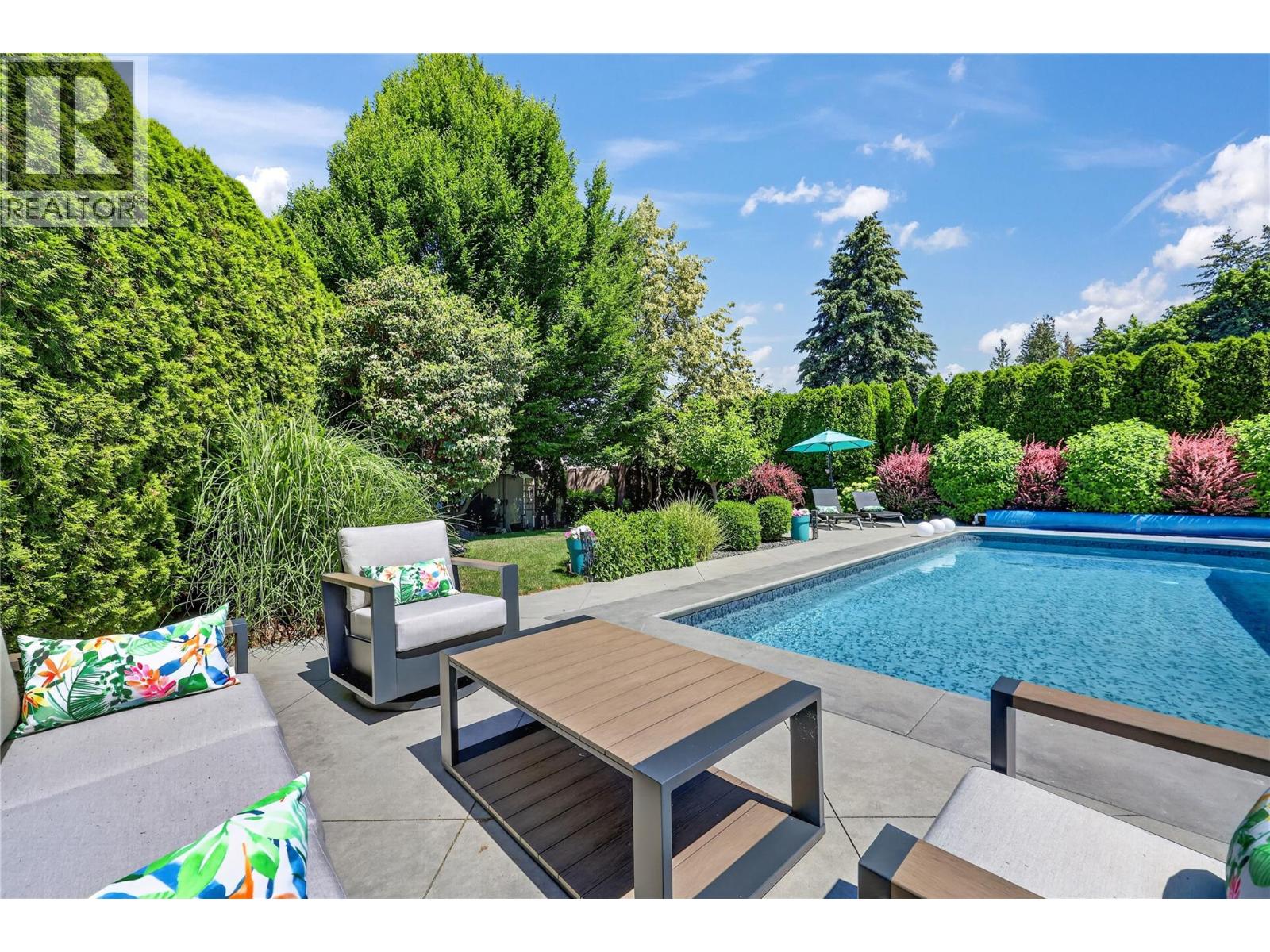 440 Hobson Crescent - 70