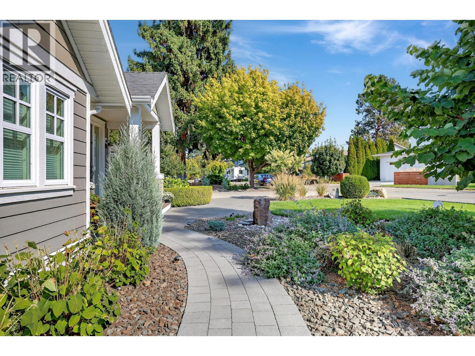 440 Hobson Crescent - 6